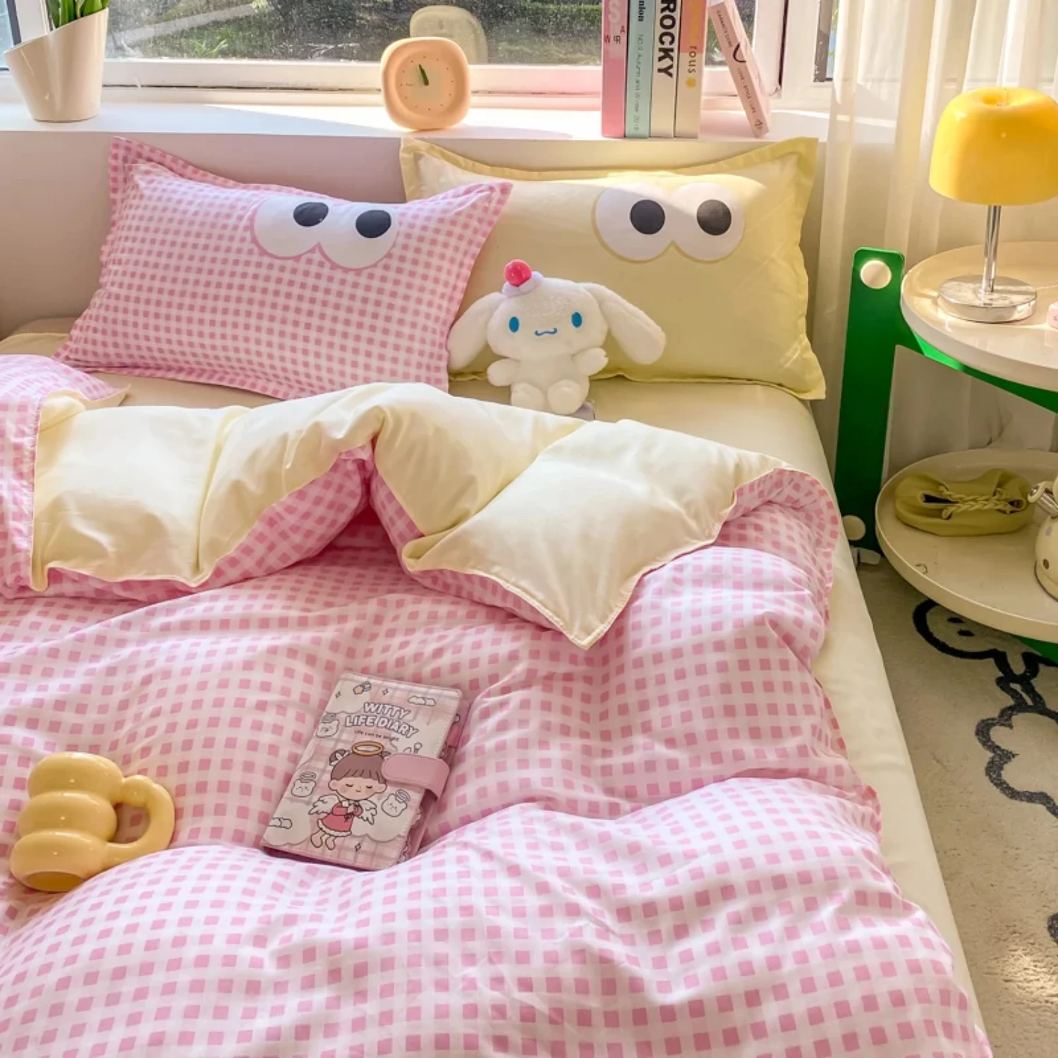 Solid Color Beauty Pupil Series Bedding Set Double Sheet Soft 3/4pcs Bed Sheet Set Duvet Cover Queen King Size Comforter Sets
Solid Color Beauty Pupil Series Bedding Set Double Sheet Soft 3/4pcs Bed Sheet Set Duvet Cover Queen King Size Comforter Sets