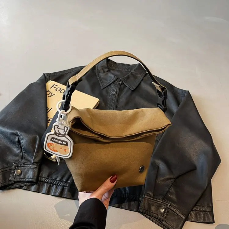 Женская сумка для поездок на работу большой вместимости, новинка 2026 года, винтажный высококачественный рюкзак-тоут на плечо
Женская сумка для поездок на работу большой вместимости, новинка 2026 года, винтажный высококачественный рюкзак-тоут на плечо