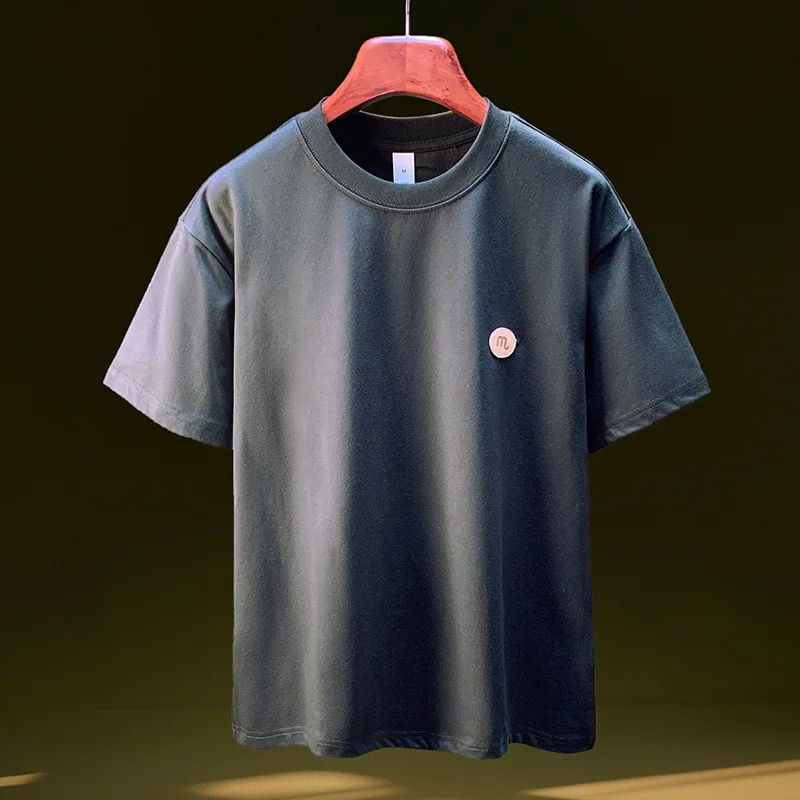 Solid color simple men's short sleeved T-shirt summer thin ice silk quick drying breathable top comfortable men's clothing
Solid color simple men's short sleeved T-shirt summer thin ice silk quick drying breathable top comfortable men's clothing