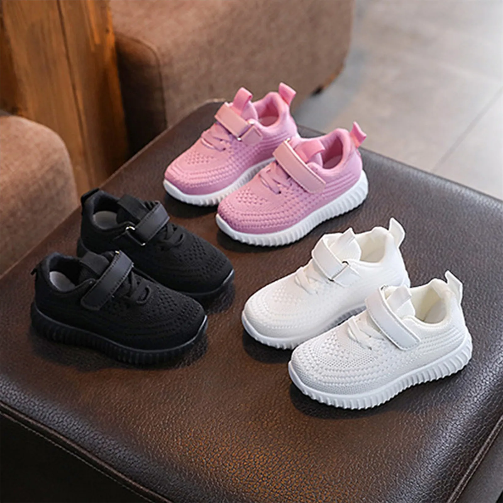 Mesh Solid Color Children'S Sports Shoes Boys Girls Fashion Soft Soled Thick Flat Sneakers Kids Breathable Velcro Outdoor Shoes
Mesh Solid Color Children'S Sports Shoes Boys Girls Fashion Soft Soled Thick Flat Sneakers Kids Breathable Velcro Outdoor Shoes