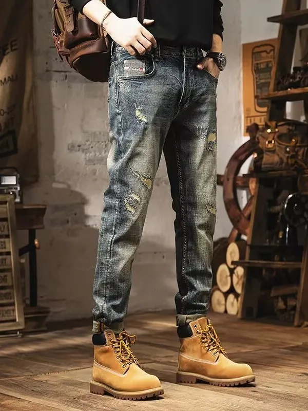 Мужские джинсы из плотного денима в стиле ретро, весна-осень, новинка, премиум-качество, зауженный крой, с эффектом пэчворк, с дырками, износостойкие, повседневные
Мужские джинсы из плотного денима в стиле ретро, весна-осень, новинка, премиум-качество, зауженный крой, с эффектом пэчворк, с дырками, износостойкие, повседневные