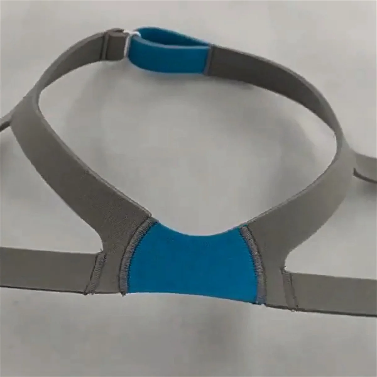 Ремешок для головного убора ABIT, совместимый с маской Airfit F30 CPAP, сменный головной убор для Resmed F30, с двумя зажимами
Ремешок для головного убора ABIT, совместимый с маской Airfit F30 CPAP, сменный головной убор для Resmed F30, с двумя зажимами