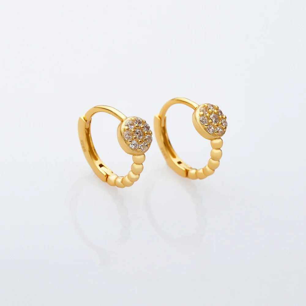 Zirconia Earrings High Quality Premium Round White Zircon Gold Plated S925 Sterling Silver Hoop Earring
Zirconia Earrings High Quality Premium Round White Zircon Gold Plated S925 Sterling Silver Hoop Earring