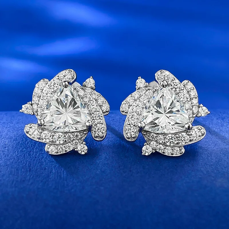 2023 New Jewelry Simplicity 7 * 7 Fat Triangle Diamond White Diamond Earrings Japanese and Korean Ear Jewelry
2023 New Jewelry Simplicity 7 * 7 Fat Triangle Diamond White Diamond Earrings Japanese and Korean Ear Jewelry