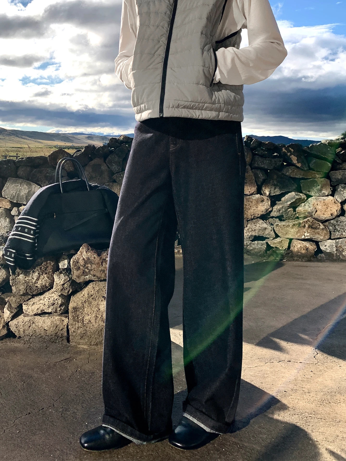 Muallychen винтажные широкие джинсы с высокой талией темно-синие джинсовые брюки прямого кроя женские весенне-осенне-зимние высокие эластичные брюки
Muallychen винтажные широкие джинсы с высокой талией темно-синие джинсовые брюки прямого кроя женские весенне-осенне-зимние высокие эластичные брюки