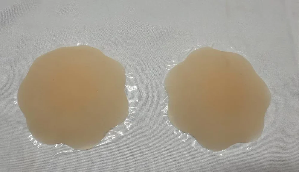 Invisible Floral Shape Silicone Bra Pads Adhesive Reusable Matte Nipple Cover Pasties New Design for Comfortable Wear
Invisible Floral Shape Silicone Bra Pads Adhesive Reusable Matte Nipple Cover Pasties New Design for Comfortable Wear