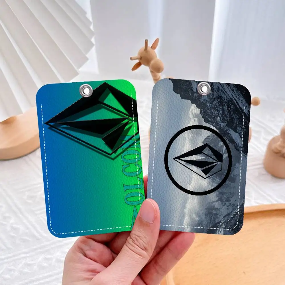 Современный ромбовидный брелок для ключей Volcom, держатели для карт, брелок для ключей, банковский автобус, удостоверение личности, кредитные карты, брелки для ключей
Современный ромбовидный брелок для ключей Volcom, держатели для карт, брелок для ключей, банковский автобус, удостоверение личности, кредитные карты, брелки для ключей