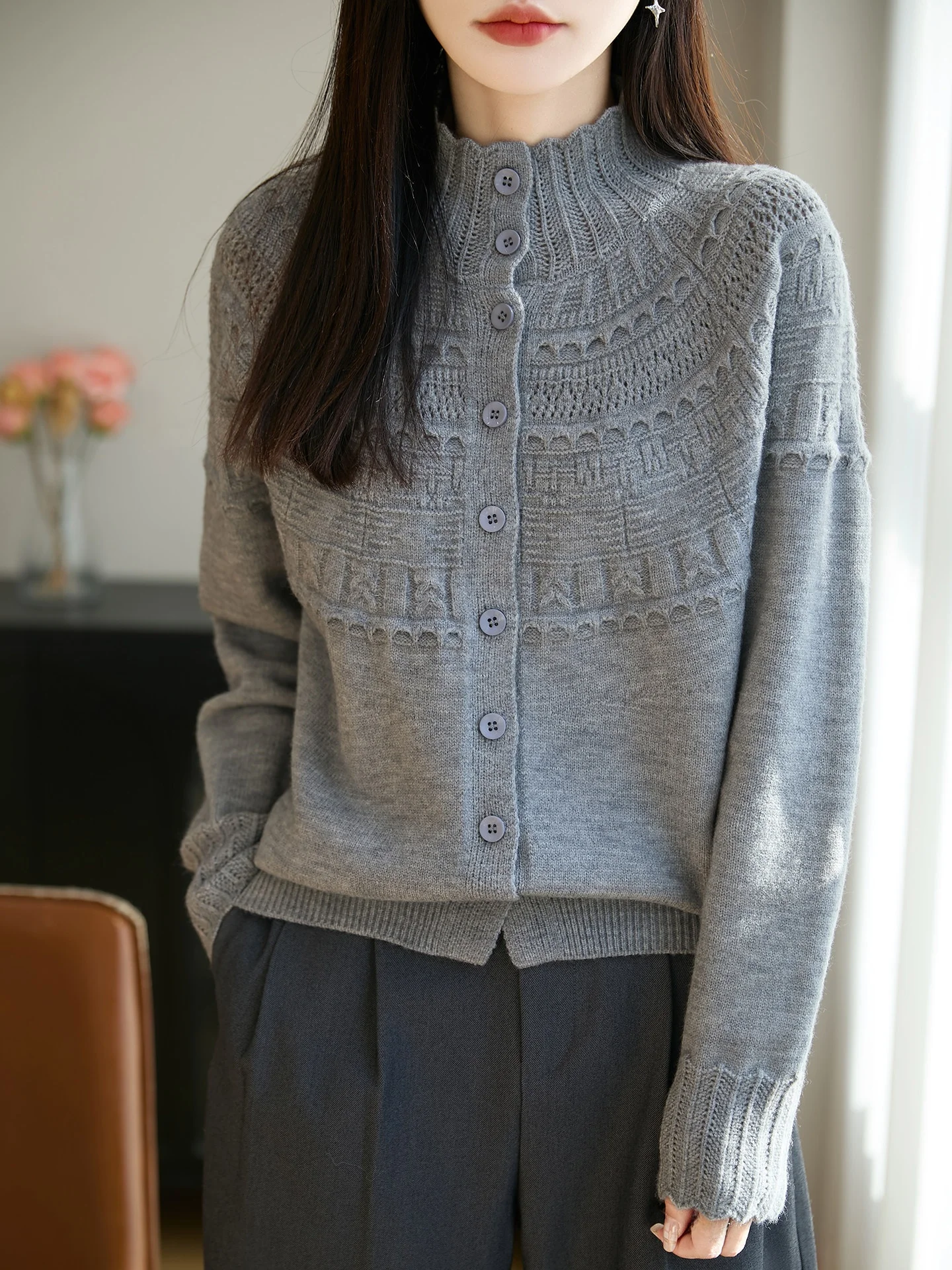 Soft Knitted Hollow out Stand Collar Cardigan Women's ey Button Warm Base Layer Sweater Coat Trendy Long Sve Winter Oute...
Soft Knitted Hollow out Stand Collar Cardigan Women's ey Button Warm Base Layer Sweater Coat Trendy Long Sve Winter Oute...