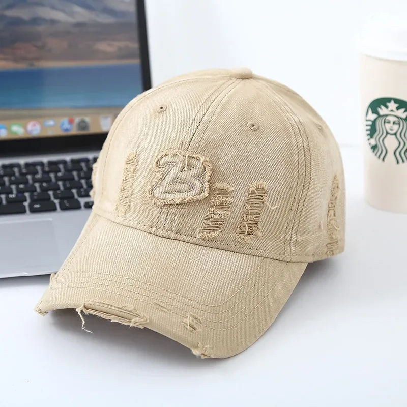 American retro vintage style baseball cap, cowgirl with perforated design, versatile duckbill cap,personalized face enhancing
American retro vintage style baseball cap, cowgirl with perforated design, versatile duckbill cap,personalized face enhancing