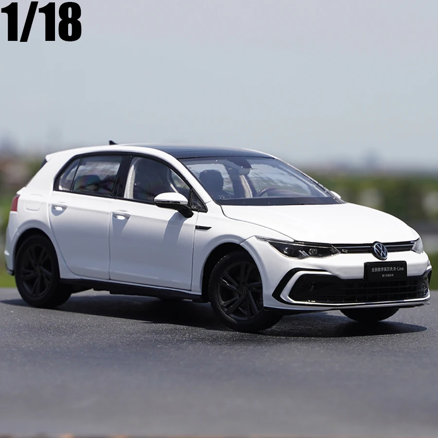 1:18 New Golf 8 Alloy Diecast Metal Car Model Car For Boy Birthday Gifts Toy Collection Original Box
1:18 New Golf 8 Alloy Diecast Metal Car Model Car For Boy Birthday Gifts Toy Collection Original Box