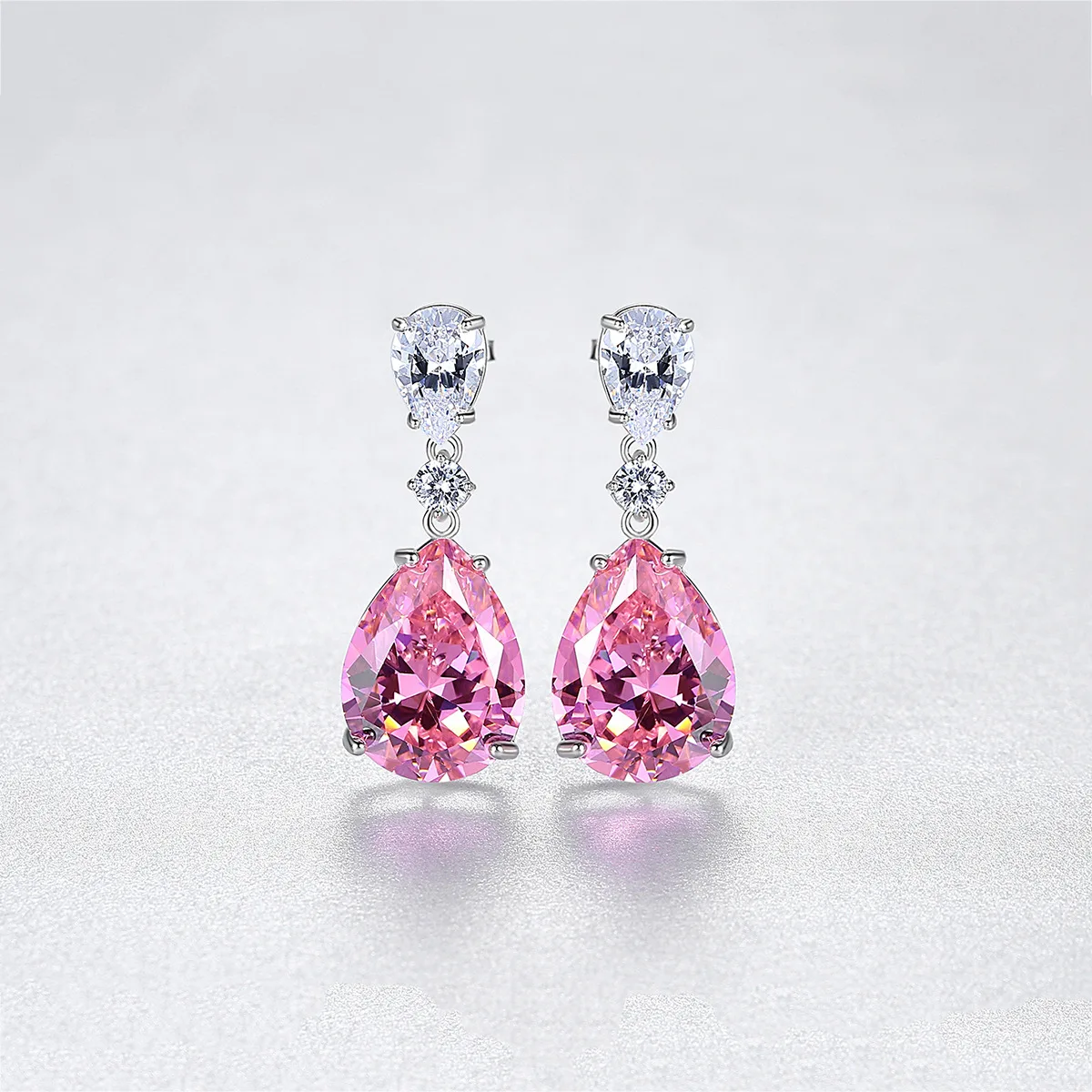 Роскошные серьги-капли 7*12 мм грушевидной огранки с розовым сапфиром и драгоценным камнем для женщин, ювелирные изделия из стерлингового серебра 925 пробы, оптовая продажа
Роскошные серьги-капли 7*12 мм грушевидной огранки с розовым сапфиром и драгоценным камнем для женщин, ювелирные изделия из стерлингового серебра 925 пробы, оптовая продажа
