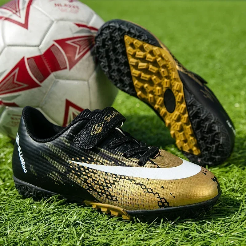 Football Boot for Kids Turf Training Outdoor Sports Fast Soccer Tenis Pro Original Society Children Football Shoes for Boy
Football Boot for Kids Turf Training Outdoor Sports Fast Soccer Tenis Pro Original Society Children Football Shoes for Boy