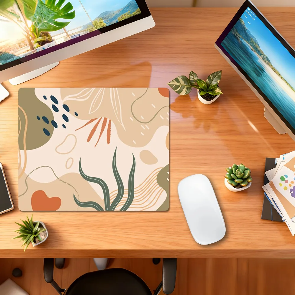 The HD printed mouse pad with a fresh and clean pattern design is a computer accessory suitable for both families and gamers
The HD printed mouse pad with a fresh and clean pattern design is a computer accessory suitable for both families and gamers
