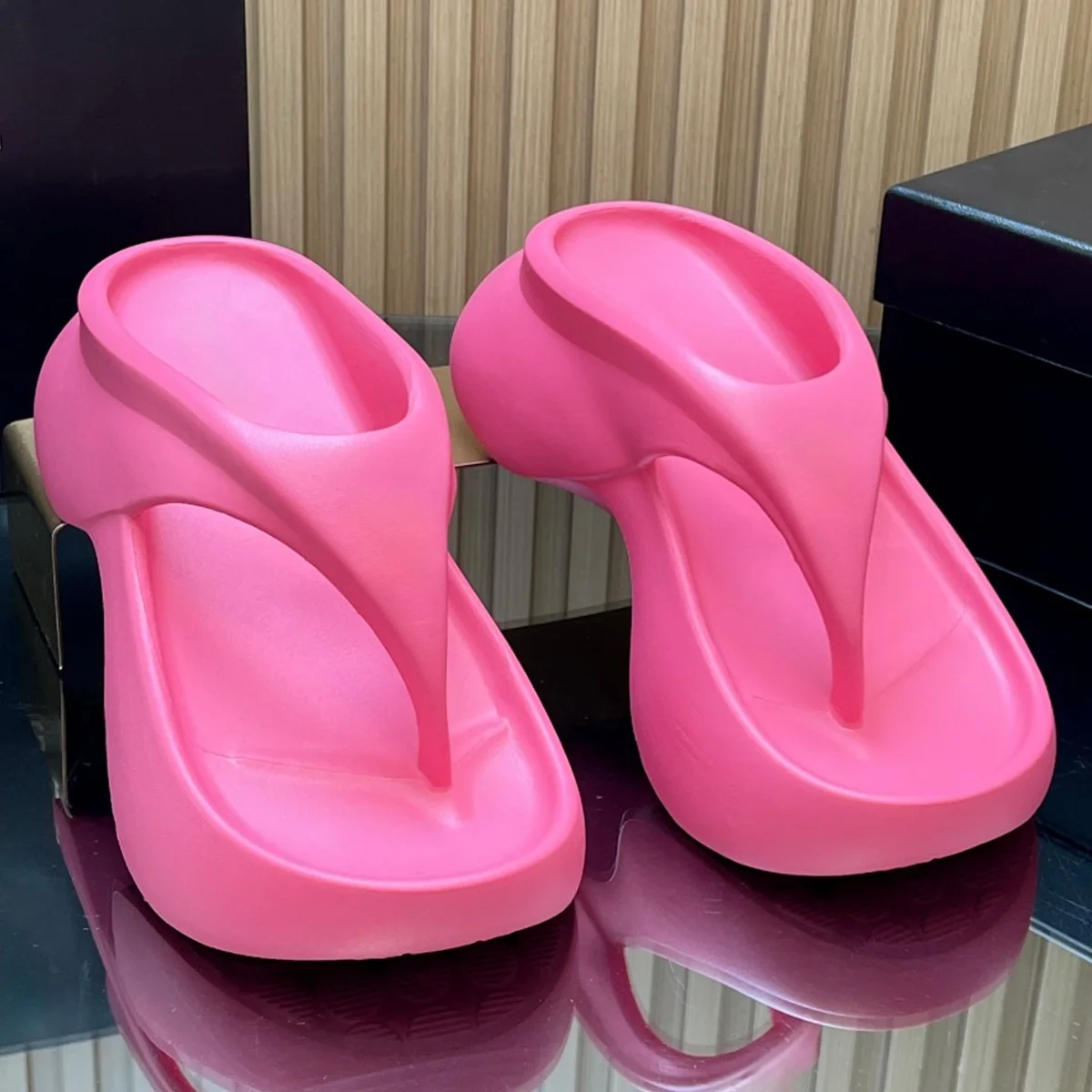 2026 New Women's Square Toe EVA Platform Flip Flop Shoes, EVA + Chunky Sole Design YYT26041933
2026 New Women's Square Toe EVA Platform Flip Flop Shoes, EVA + Chunky Sole Design YYT26041933