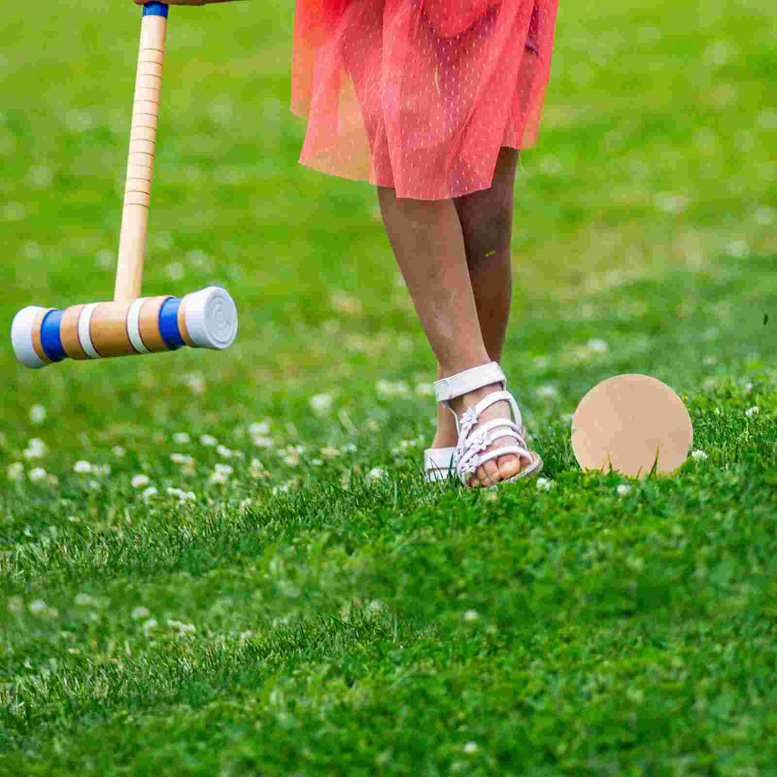 5PCS Wooden Bocce Balls Set High Grade Natural Wood Outdoor Sports Balls Grass Rolling Game Compact Lightweight Indoor
5PCS Wooden Bocce Balls Set High Grade Natural Wood Outdoor Sports Balls Grass Rolling Game Compact Lightweight Indoor
