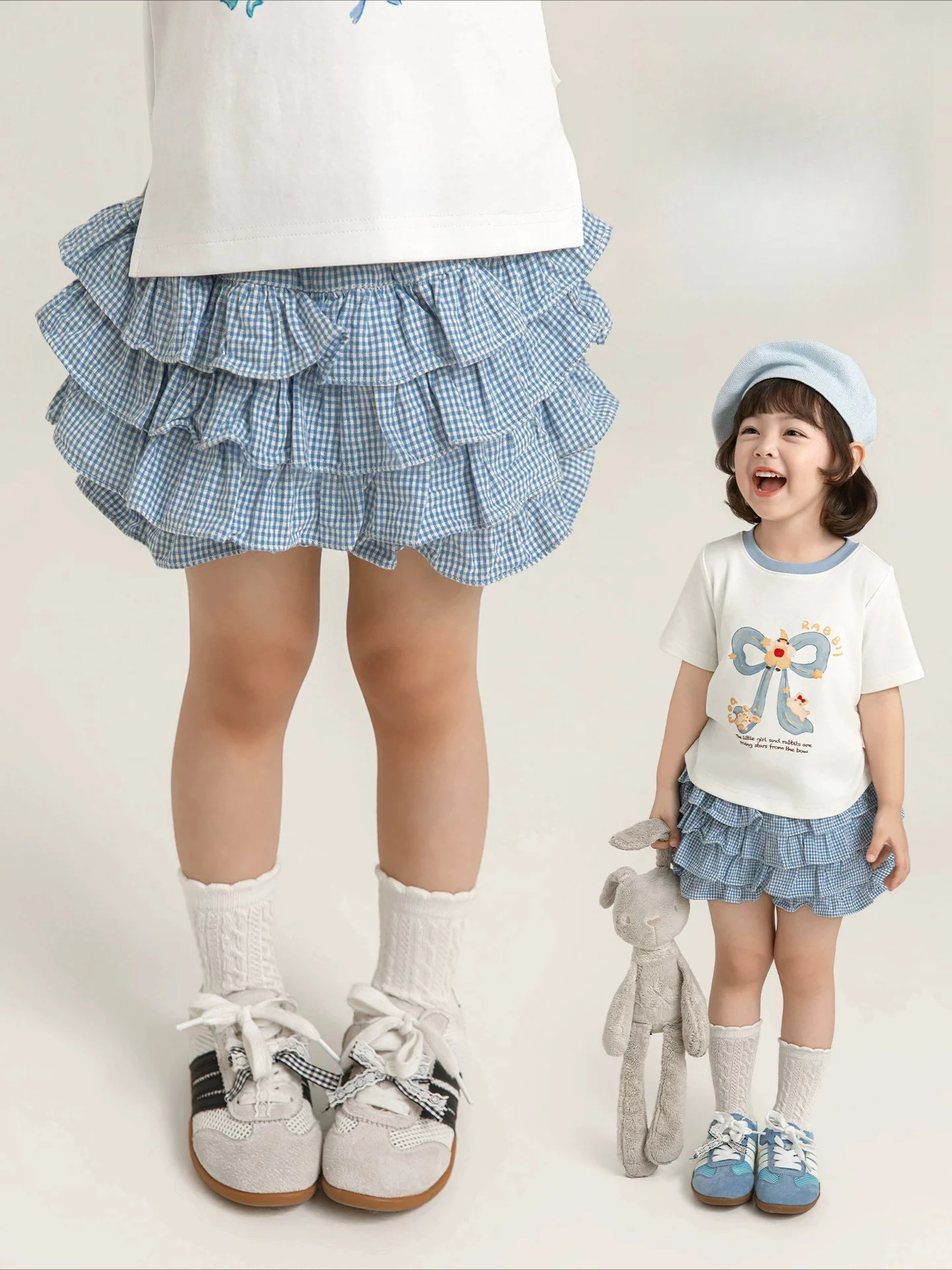 Little Girl 2026 New Arrival Summer Outfit Simple Crew Neck Short Sleeve Top Cute Layered Fluffy Cake Skirt Set
Little Girl 2026 New Arrival Summer Outfit Simple Crew Neck Short Sleeve Top Cute Layered Fluffy Cake Skirt Set