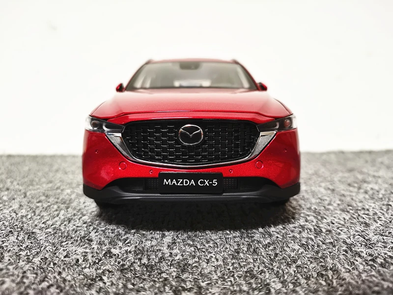 Модель автомобиля Changan Mazda Cx5 2022, Mazda Cx5 1:18, модель автомобиля второго поколения, в наличии для игрушки для мальчика
Модель автомобиля Changan Mazda Cx5 2022, Mazda Cx5 1:18, модель автомобиля второго поколения, в наличии для игрушки для мальчика
