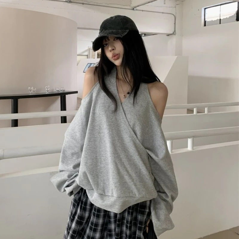 Harajuku Vintage Backless Sweatshirt Woman Long Sleeve Sexy Street Tops Chic American Style Loose Solid Tees Casual
Harajuku Vintage Backless Sweatshirt Woman Long Sleeve Sexy Street Tops Chic American Style Loose Solid Tees Casual