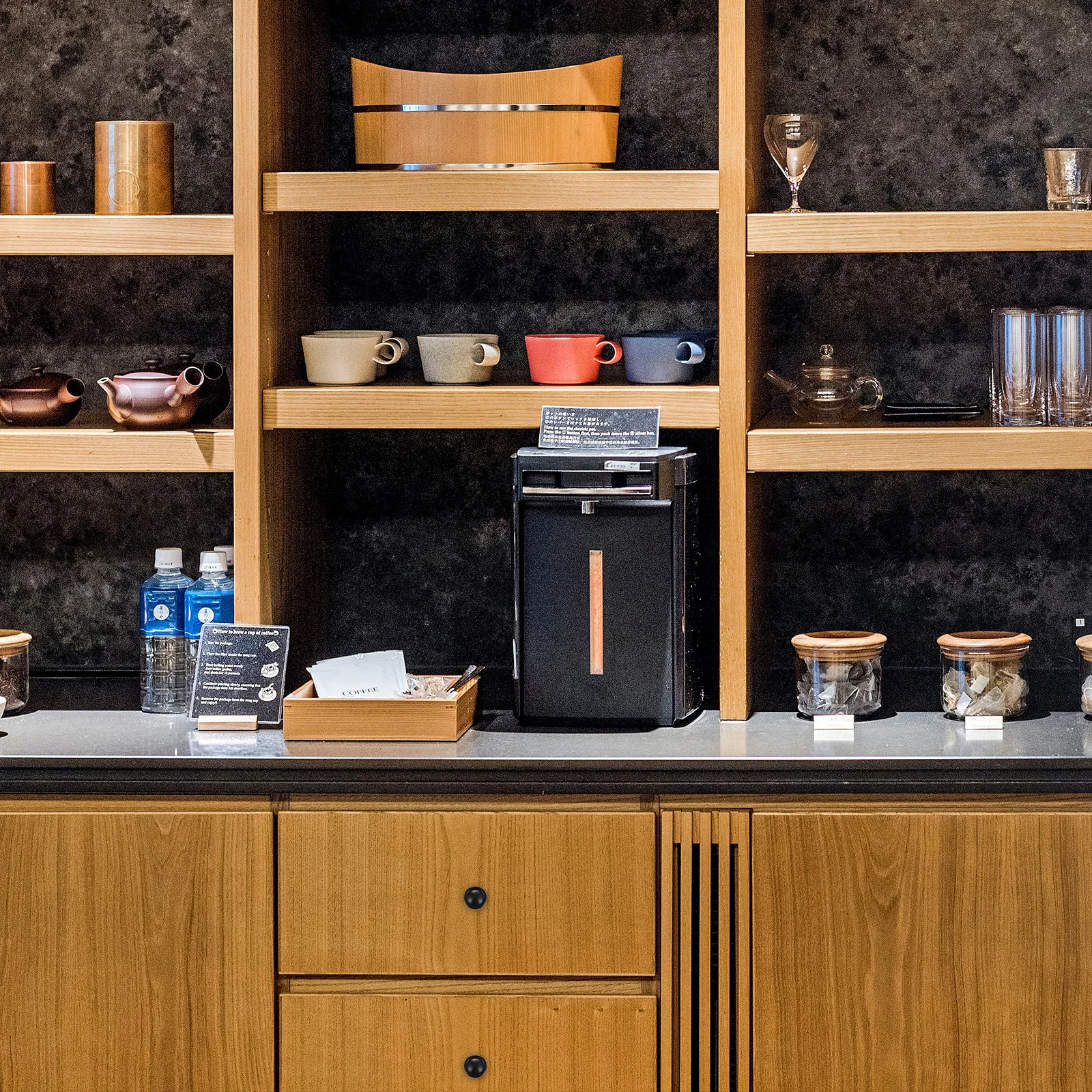 12Pcs Cabinet Aluminum Knobs Multi-Functional Durable Pull Handles for Drawer Wardrobe Dresser Furniture Cabinet Aluminum Knobs
12Pcs Cabinet Aluminum Knobs Multi-Functional Durable Pull Handles for Drawer Wardrobe Dresser Furniture Cabinet Aluminum Knobs