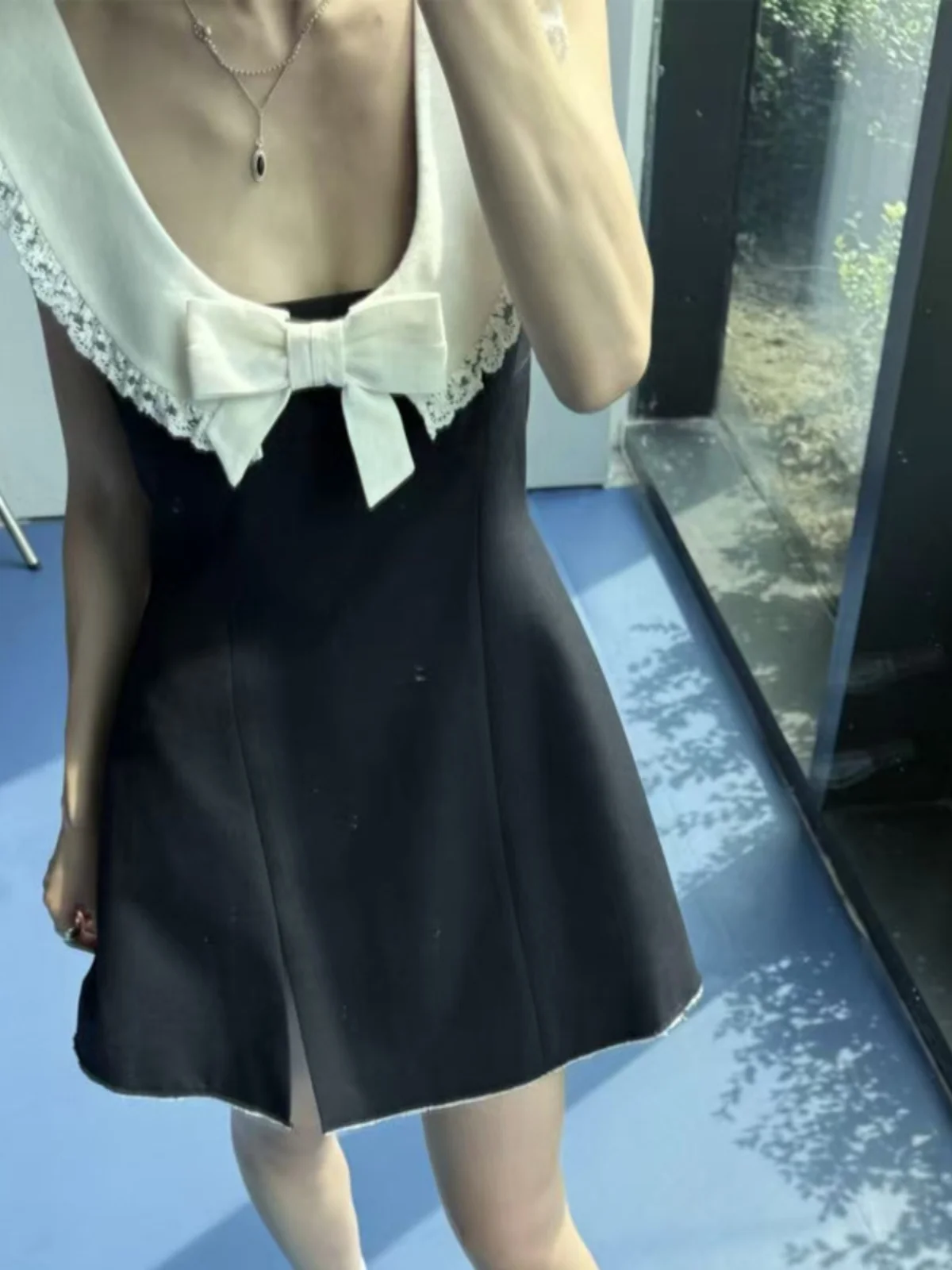 Shanghai Huayi Half-round Neck Knot Waist-cinching A-line Dress Sleeveless Dress Casual High Waist Wool Spring Summ...
Shanghai Huayi Half-round Neck Knot Waist-cinching A-line Dress Sleeveless Dress Casual High Waist Wool Spring Summ...
