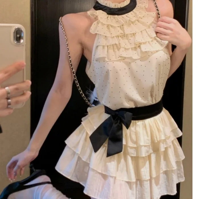 Summer Polka Dot Chiffon Svel Top And Knot Cake Skirt Women's Faion Set Ele Sle 8-25 Years Old
Summer Polka Dot Chiffon Svel Top And Knot Cake Skirt Women's Faion Set Ele Sle 8-25 Years Old