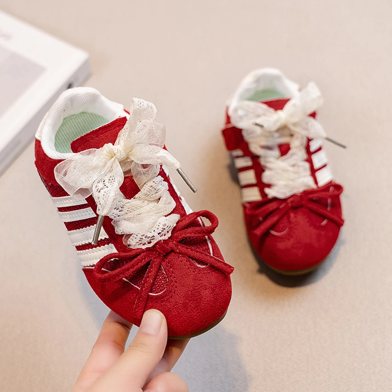 Fashion Breathable Bow Girls Sneakers Beaded Decoration 2026 New Autumn Applique Sneakers Thick Sole Boys Shoes Flats Zapatillas
Fashion Breathable Bow Girls Sneakers Beaded Decoration 2026 New Autumn Applique Sneakers Thick Sole Boys Shoes Flats Zapatillas