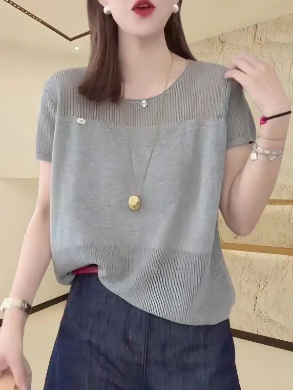 Summer New Hollow out Thin Knitted Ice Silk Short Sleeve T Shirt Women's Casual Fashion Unique Top Soft Breathable Knitwear
Summer New Hollow out Thin Knitted Ice Silk Short Sleeve T Shirt Women's Casual Fashion Unique Top Soft Breathable Knitwear
