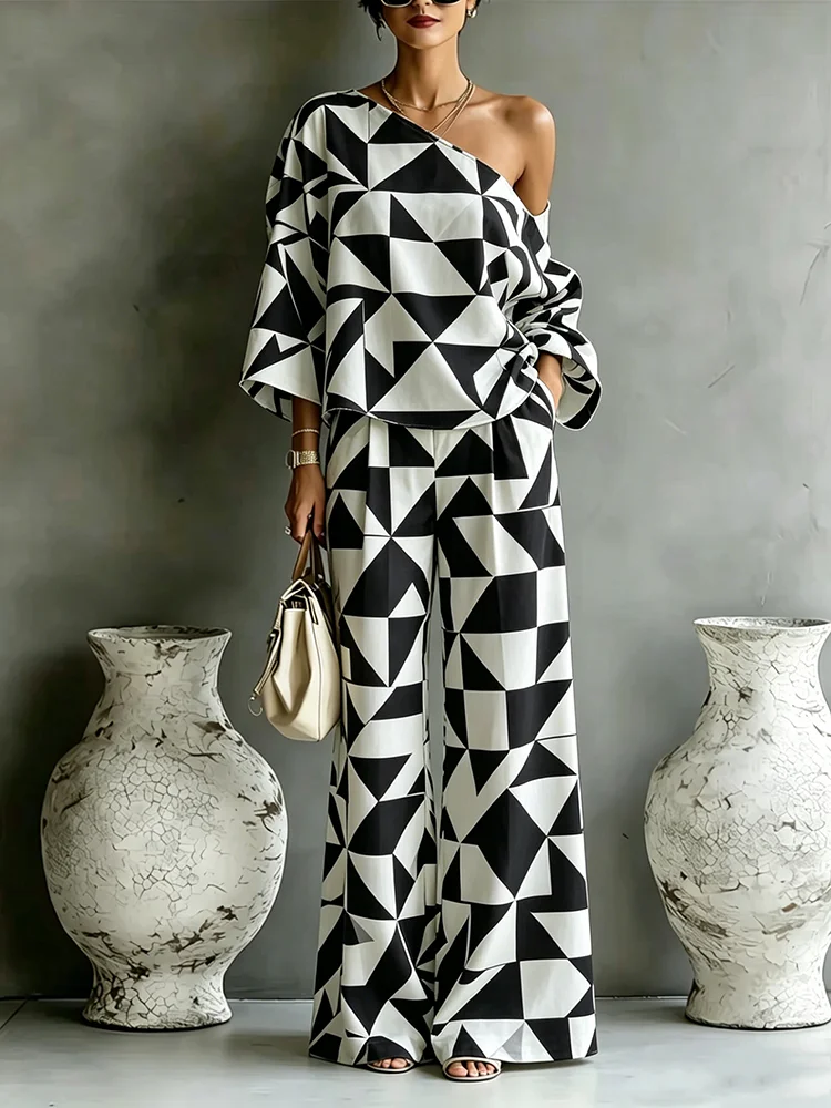 Women's Black White Triangle Geometric Print Two Piece Set One Shoulder Top High Waist Wide Leg Pants Loose Summer Street Outfit
Women's Black White Triangle Geometric Print Two Piece Set One Shoulder Top High Waist Wide Leg Pants Loose Summer Street Outfit