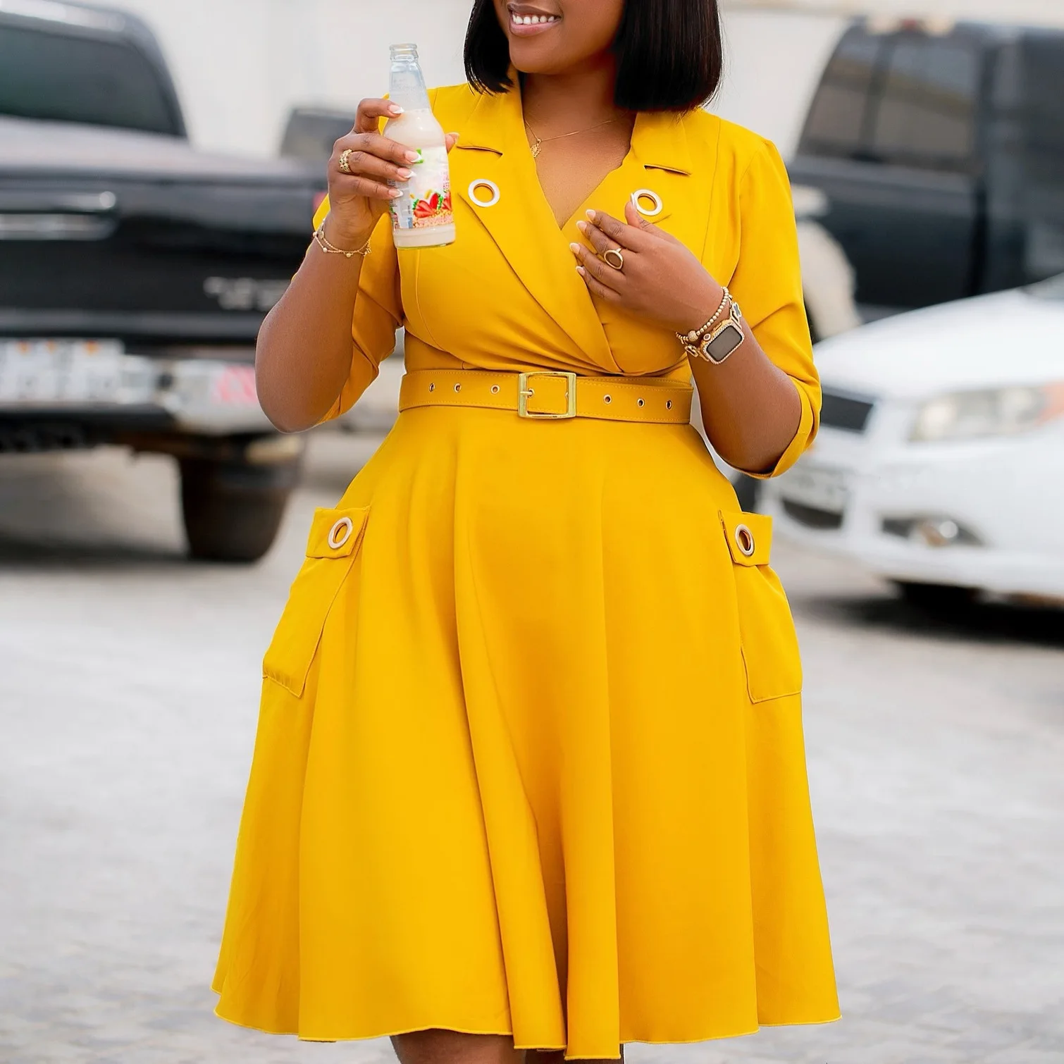 2026 African Dresses for Women Spring Autumn African Women V-neck Polyester Solid Color Knee-length Dress African Clothes Women
2026 African Dresses for Women Spring Autumn African Women V-neck Polyester Solid Color Knee-length Dress African Clothes Women