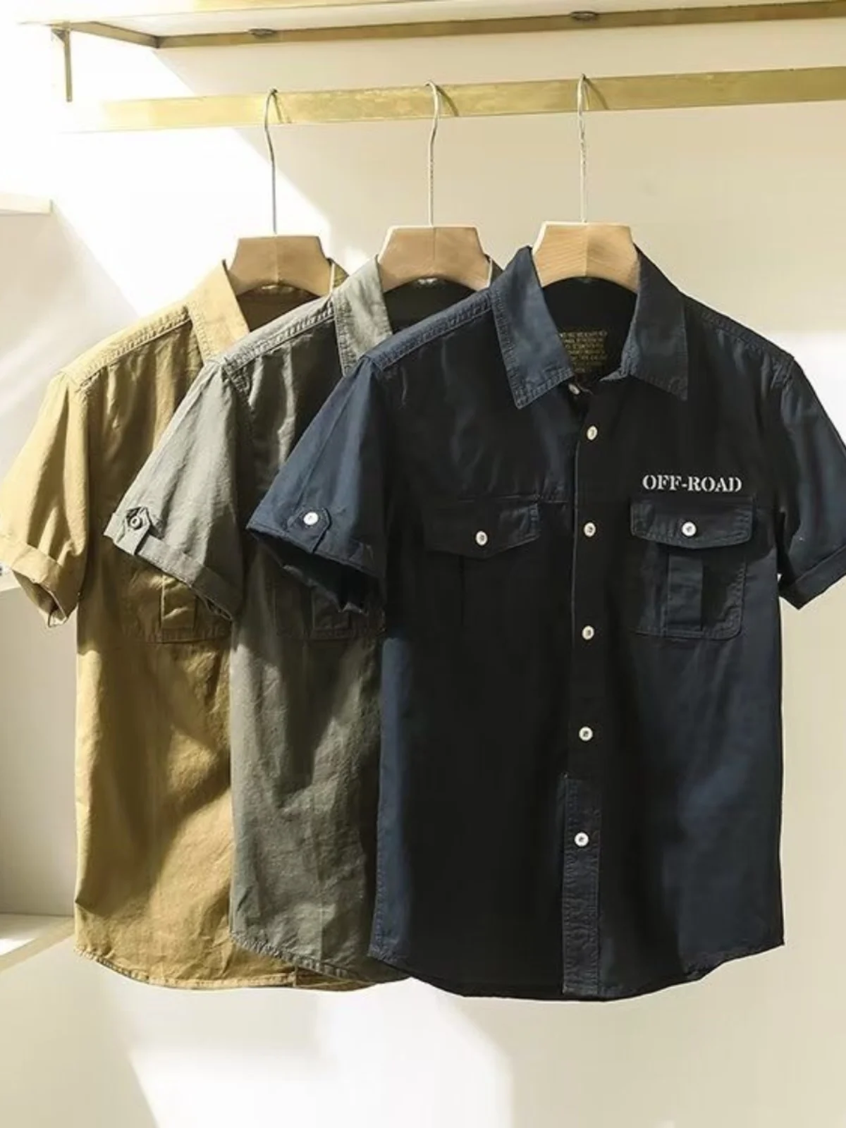 American Style Short Sleeve Cotton Shirt Men Summer Outdoor Casual Loose Fit Large Size Half Sleeve Workwear Shirt
American Style Short Sleeve Cotton Shirt Men Summer Outdoor Casual Loose Fit Large Size Half Sleeve Workwear Shirt