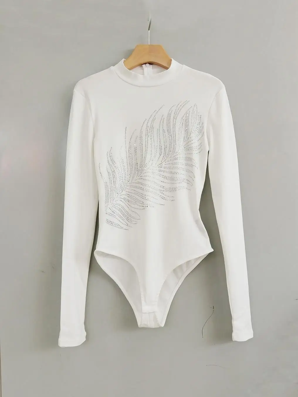 Ele Feather Pattern Rhinestone Women's Jumpsuit Slimming High Waist Wide Leg Pants ort Sve Base irt Luxury Feeling
Ele Feather Pattern Rhinestone Women's Jumpsuit Slimming High Waist Wide Leg Pants ort Sve Base irt Luxury Feeling