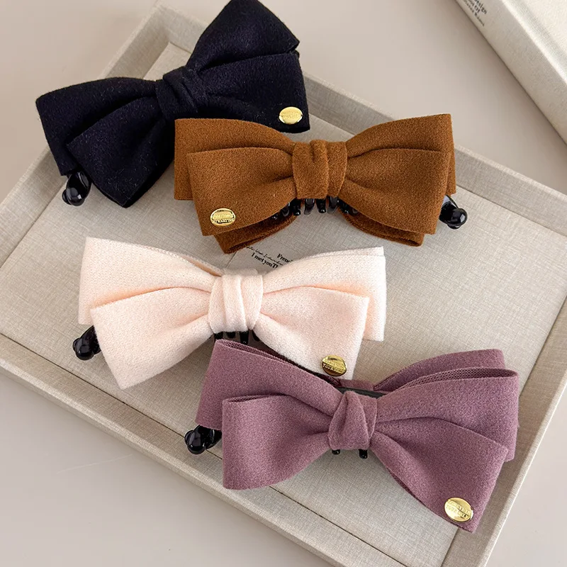 Double Face Wool Bow Banana Clip Korean Autumn Winter Premium Gold Label Vertical Hair Claw for Women Ponytail Holder Elegant
Double Face Wool Bow Banana Clip Korean Autumn Winter Premium Gold Label Vertical Hair Claw for Women Ponytail Holder Elegant