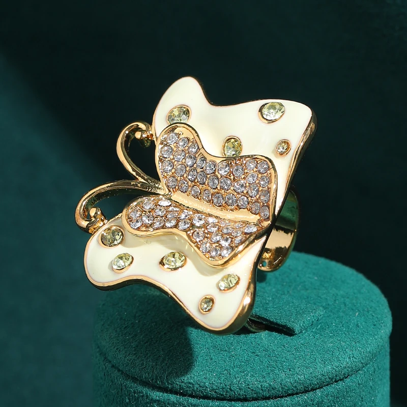 Vintage Large Cubic Butterfly Rings Gold Color Rhinestone Handmade Palace Luxury Jewelry Gifts For Women 2026 Quality New Trends
Vintage Large Cubic Butterfly Rings Gold Color Rhinestone Handmade Palace Luxury Jewelry Gifts For Women 2026 Quality New Trends