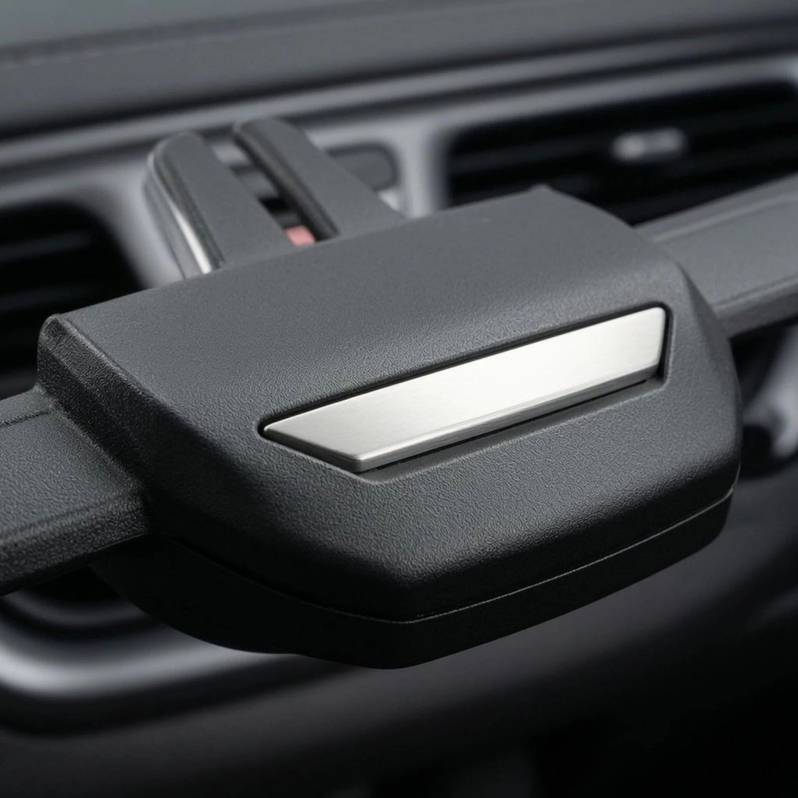 Automotive Central Vent Set Horizontal Central Air Vent Air Outlet Mounting Bracket Pull Handle
Automotive Central Vent Set Horizontal Central Air Vent Air Outlet Mounting Bracket Pull Handle