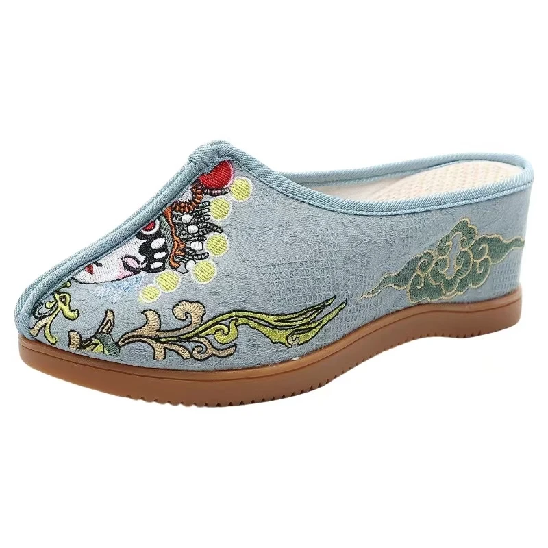 Women's Wedges Baotou Embroidered Canvas Slippers Summer New Thick Sole Non Slip Home Slippers Outdoor High Heel Half Slippers
Women's Wedges Baotou Embroidered Canvas Slippers Summer New Thick Sole Non Slip Home Slippers Outdoor High Heel Half Slippers