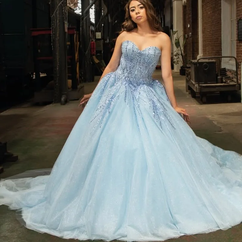 Блестящее синее платье Quinceanera по индивидуальному заказу с открытыми плечами и тюлевой аппликацией с кристаллами и длинным хвостом, платья de 15, Quinceanera
Блестящее синее платье Quinceanera по индивидуальному заказу с открытыми плечами и тюлевой аппликацией с кристаллами и длинным хвостом, платья de 15, Quinceanera