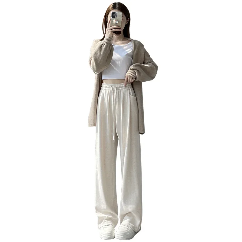 2025 New Fashion High-Waist Draped Straight-Leg Loose-Fit Casual Petite Bell Bottoms Women Spring Autumn Velvet Wide Leg Pants
2025 New Fashion High-Waist Draped Straight-Leg Loose-Fit Casual Petite Bell Bottoms Women Spring Autumn Velvet Wide Leg Pants