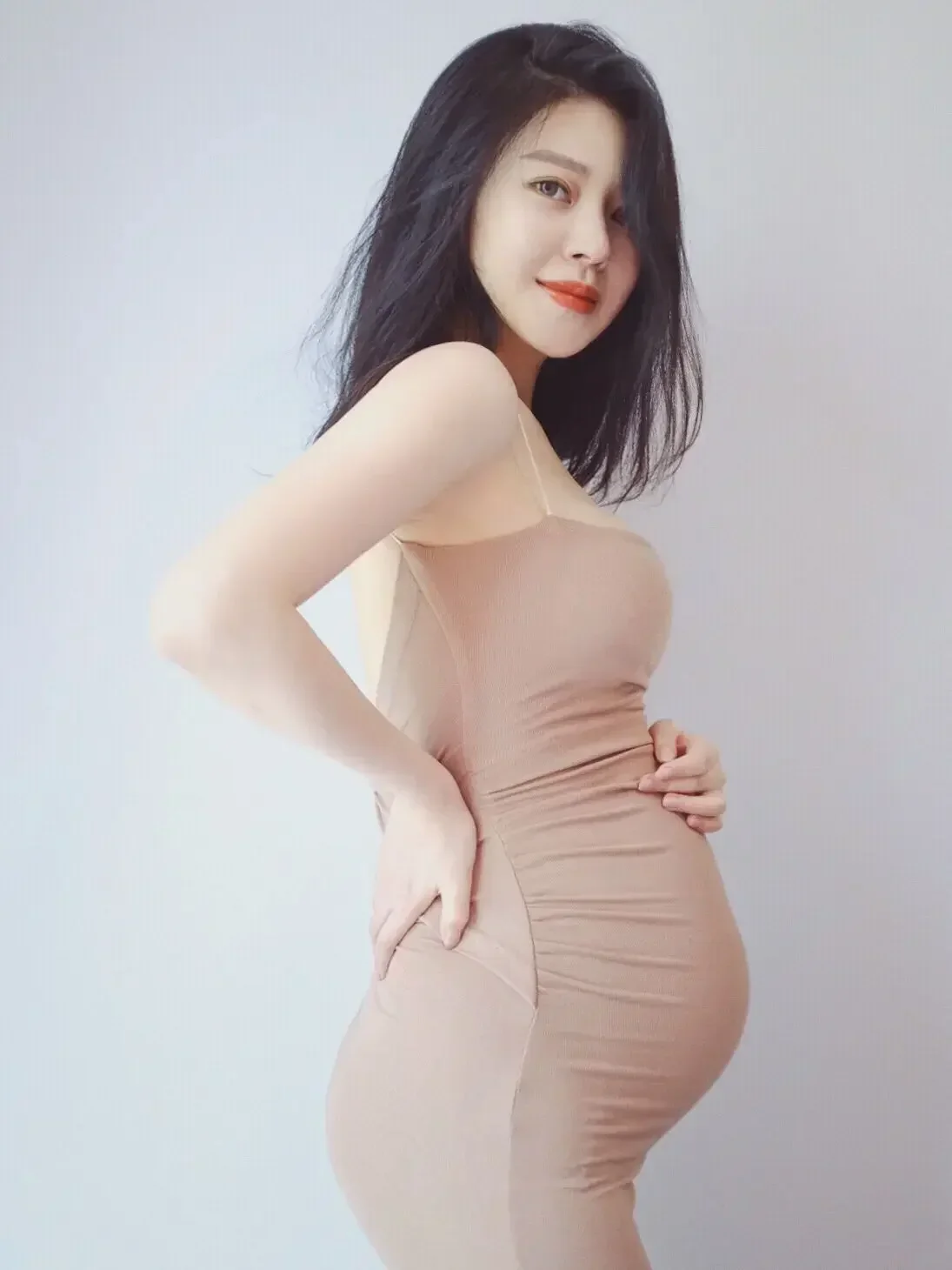 Women Photography Props Knit Maternity Elegant Dresses Pregnancy Khaki Sleeveless Tank Dress Studio Photoshoots Clothes
Women Photography Props Knit Maternity Elegant Dresses Pregnancy Khaki Sleeveless Tank Dress Studio Photoshoots Clothes