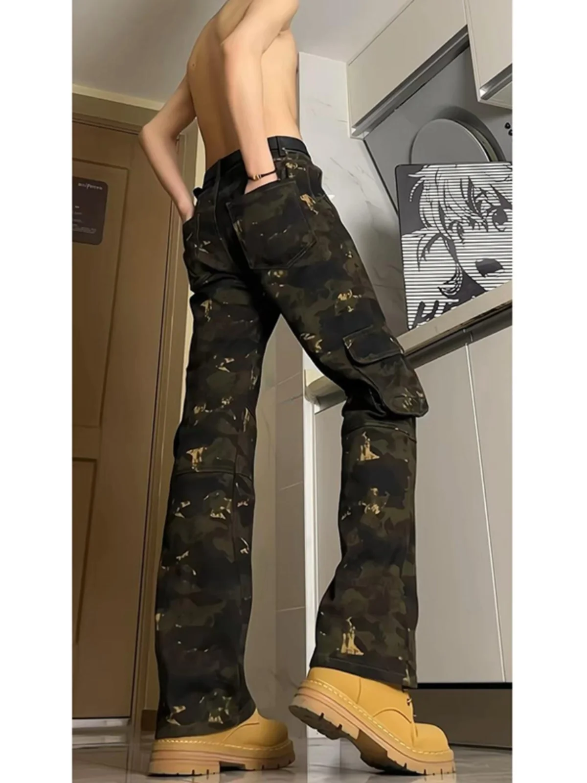 Мужские рабочие брюки American Sle в стиле ретро с камуфляжным принтом, прямые, зауженные, с легким клешем, молодежные, модные
Мужские рабочие брюки American Sle в стиле ретро с камуфляжным принтом, прямые, зауженные, с легким клешем, молодежные, модные