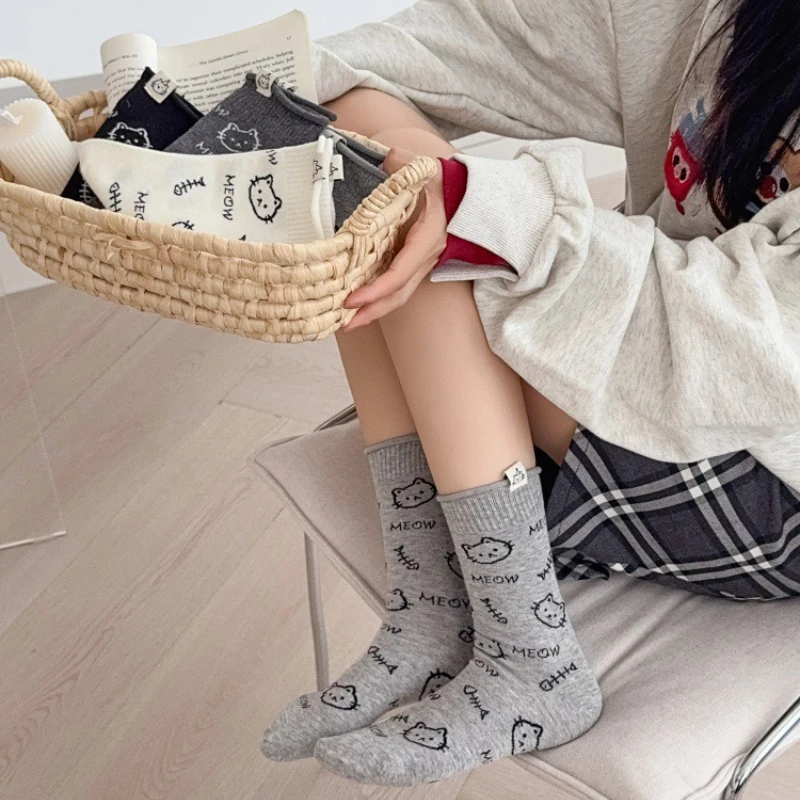 Милые носки с принтом кота, осень 2022, новые японские женские носки Kawaii, корейский стиль, Harajuku, уличная одежда в стиле ретро, длинные носки, носки 
Милые носки с принтом кота, осень 2022, новые японские женские носки Kawaii, корейский стиль, Harajuku, уличная одежда в стиле ретро, длинные носки, носки
