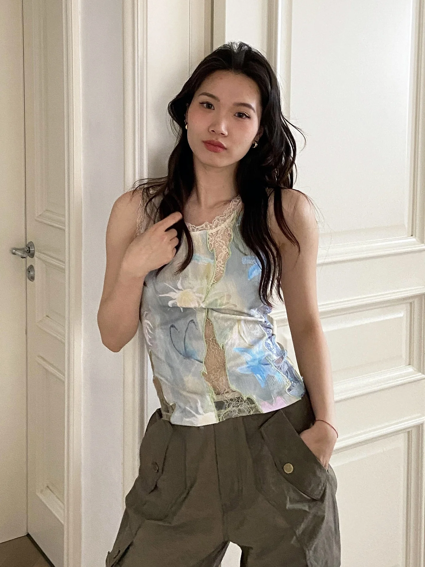 Women's Embroidered Lace Trim 3D Printed Vest Top U-Neck Short Style Floral Patterned Slim Fit Spring Season Outerwear
Women's Embroidered Lace Trim 3D Printed Vest Top U-Neck Short Style Floral Patterned Slim Fit Spring Season Outerwear