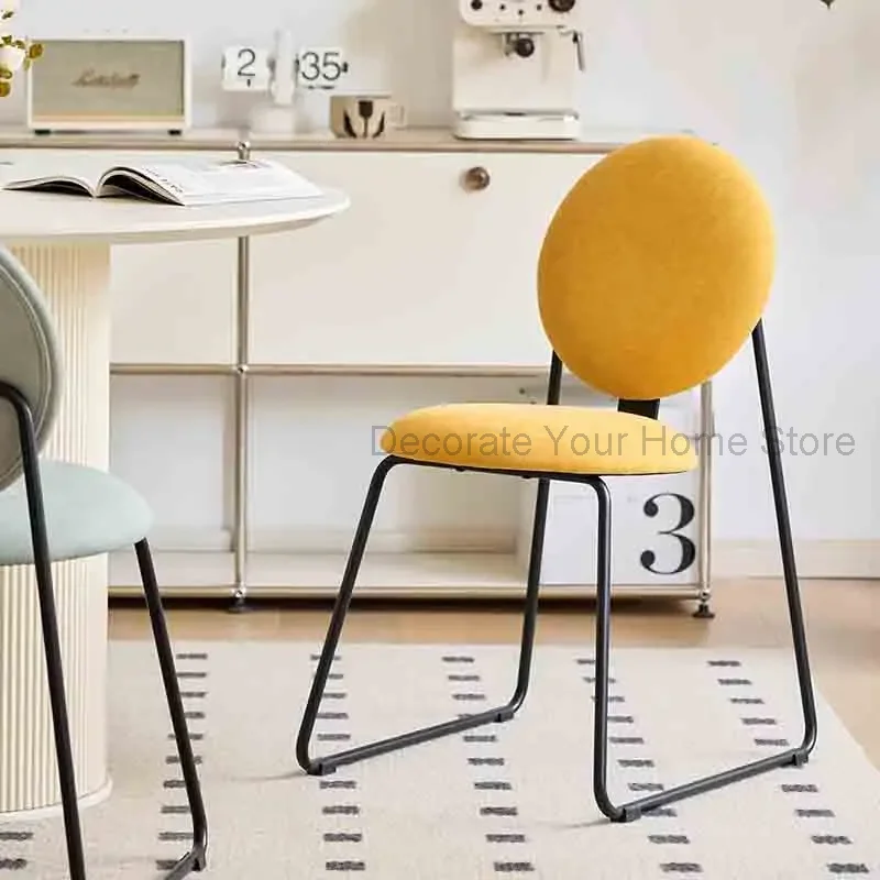 Single Unique Living Room Chairs Fashion Vintage Creative Personalized Living Room Chairs Comfort Relax Sillones Home Decoration
Single Unique Living Room Chairs Fashion Vintage Creative Personalized Living Room Chairs Comfort Relax Sillones Home Decoration