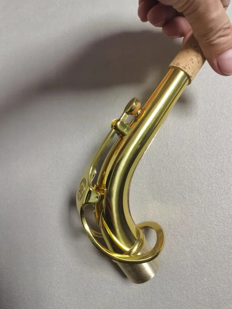 1 Pcs Alto Saxophone Neck Brass Musical Instrument Accessory Essential Size for Performance And Practice
1 Pcs Alto Saxophone Neck Brass Musical Instrument Accessory Essential Size for Performance And Practice