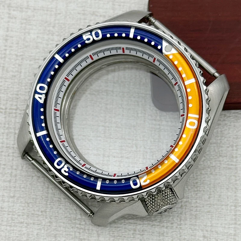 42mm SKX007 Watch Case Sapphire Crystal Resin-Coated Bezel Fit 28.5mm Dials and NH35 NH36 NH38 4R 7S Movements Men's Watch Case
42mm SKX007 Watch Case Sapphire Crystal Resin-Coated Bezel Fit 28.5mm Dials and NH35 NH36 NH38 4R 7S Movements Men's Watch Case