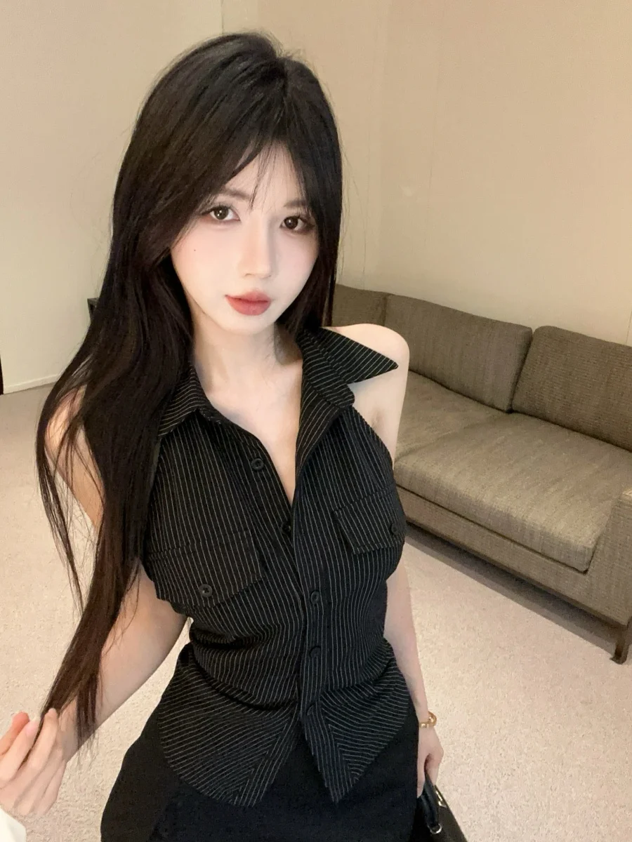 Korean Style Striped Shirt Summer Design Waist Belt Sexy Girl Sexy Bodycon Skirt Fashionable Two-Piece Set Women's Clothing
Korean Style Striped Shirt Summer Design Waist Belt Sexy Girl Sexy Bodycon Skirt Fashionable Two-Piece Set Women's Clothing