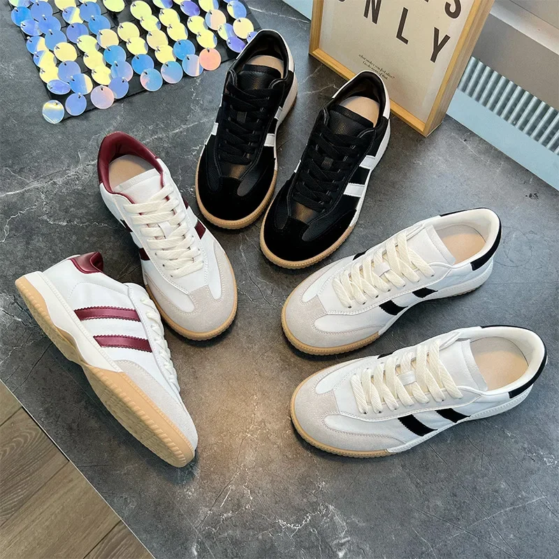 The First Layer of Cowhide German Training Shoes Women's 2024 Autumn New Thick-soled Forrest Gump Casual Little White Versatile
The First Layer of Cowhide German Training Shoes Women's 2024 Autumn New Thick-soled Forrest Gump Casual Little White Versatile