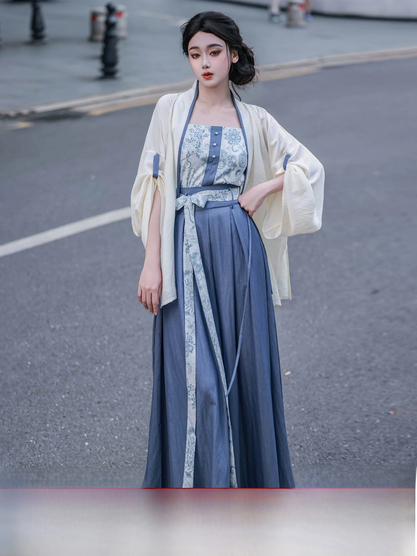 Джинсы Song Dynas Sle с широкими штанинами, оригинальный дизайн Hanfu Svel с эластичной талией, традиционная китайская одежда для женщин
Джинсы Song Dynas Sle с широкими штанинами, оригинальный дизайн Hanfu Svel с эластичной талией, традиционная китайская одежда для женщин