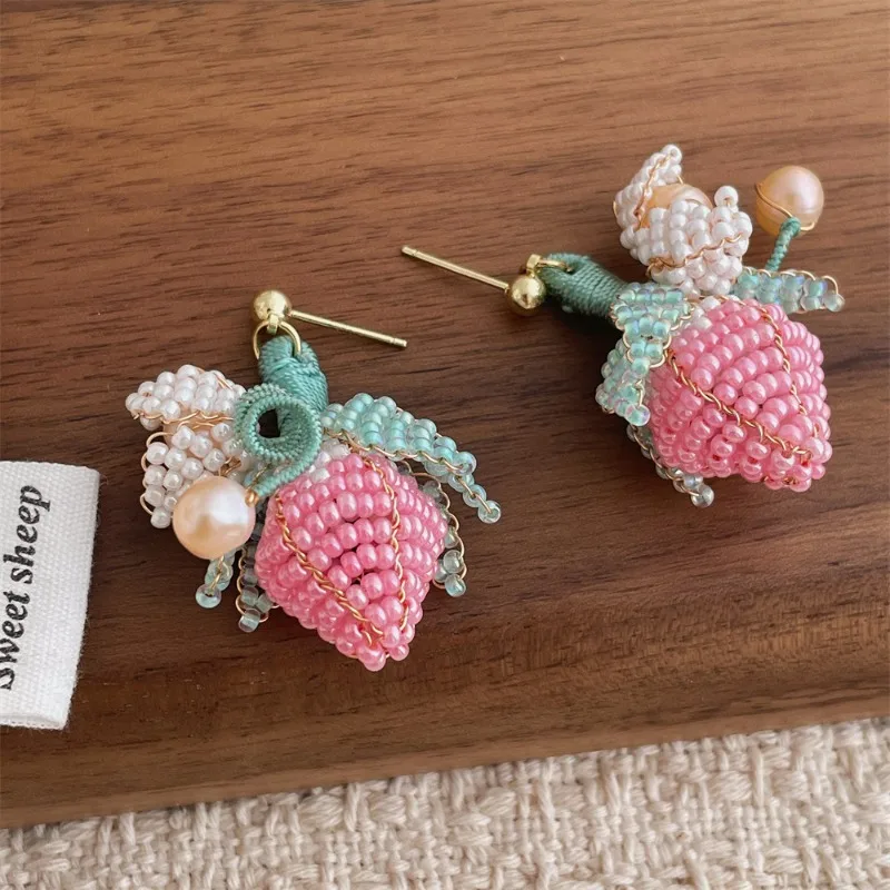 Minar Kawail Pink Miyuki Cotton Rope Chain Knitted Freshwater Pearl Strawberry Simulation Fruit Large Drop Earrings for Women
Minar Kawail Pink Miyuki Cotton Rope Chain Knitted Freshwater Pearl Strawberry Simulation Fruit Large Drop Earrings for Women