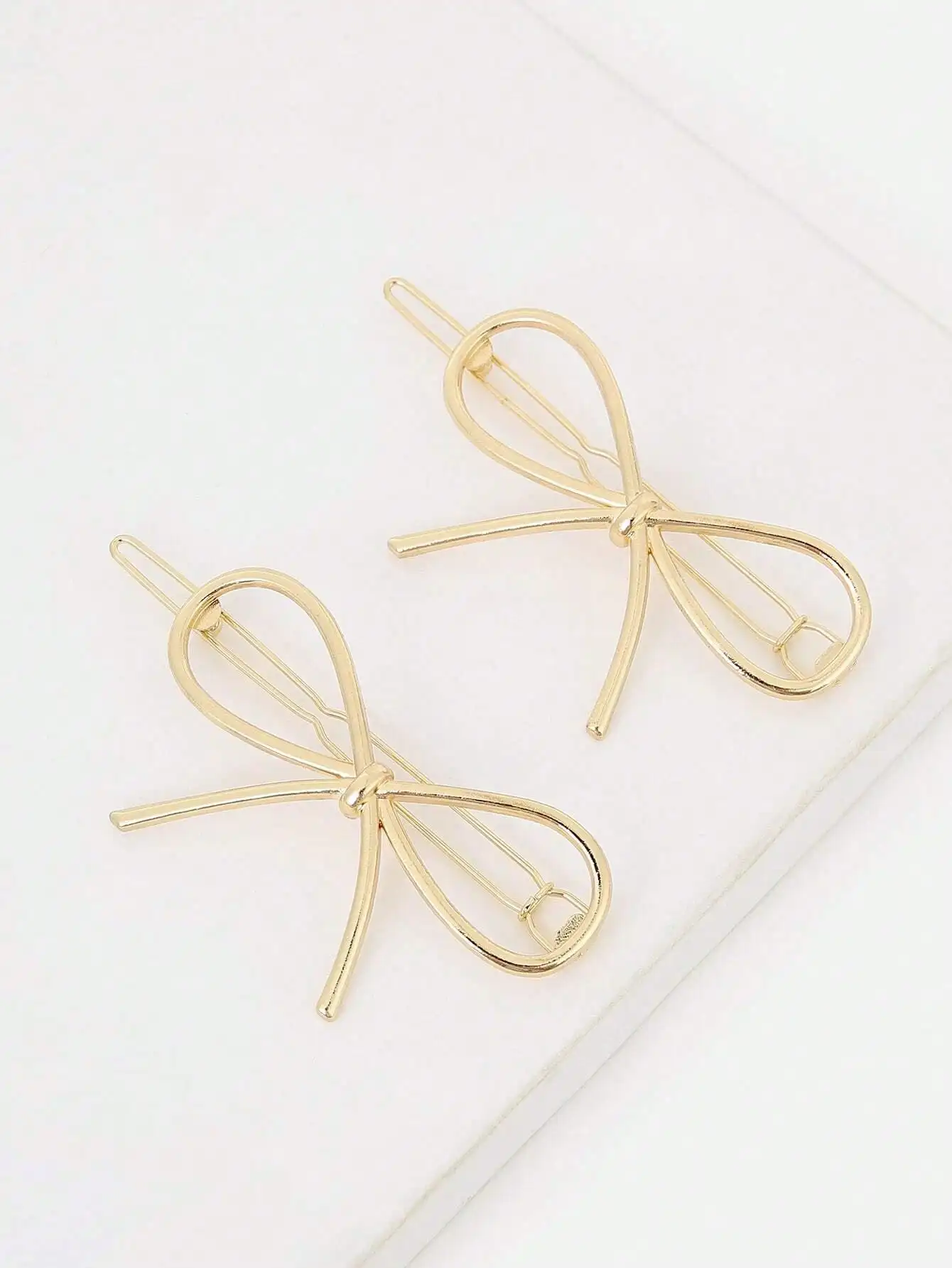 2pcs Bow Decor Hair Clip For Daily Use For Girls Hairstyles Casual Cute Valentine's Day Valentines Claw Clips Hair Claws
2pcs Bow Decor Hair Clip For Daily Use For Girls Hairstyles Casual Cute Valentine's Day Valentines Claw Clips Hair Claws