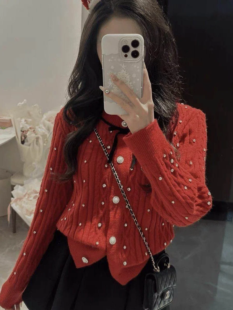 Korean Style Red Knitted Sweater Coat Women's Autumn Winter Inner Diamond Heat Pressed Small Fragrance Wind Knitted Top
Korean Style Red Knitted Sweater Coat Women's Autumn Winter Inner Diamond Heat Pressed Small Fragrance Wind Knitted Top
